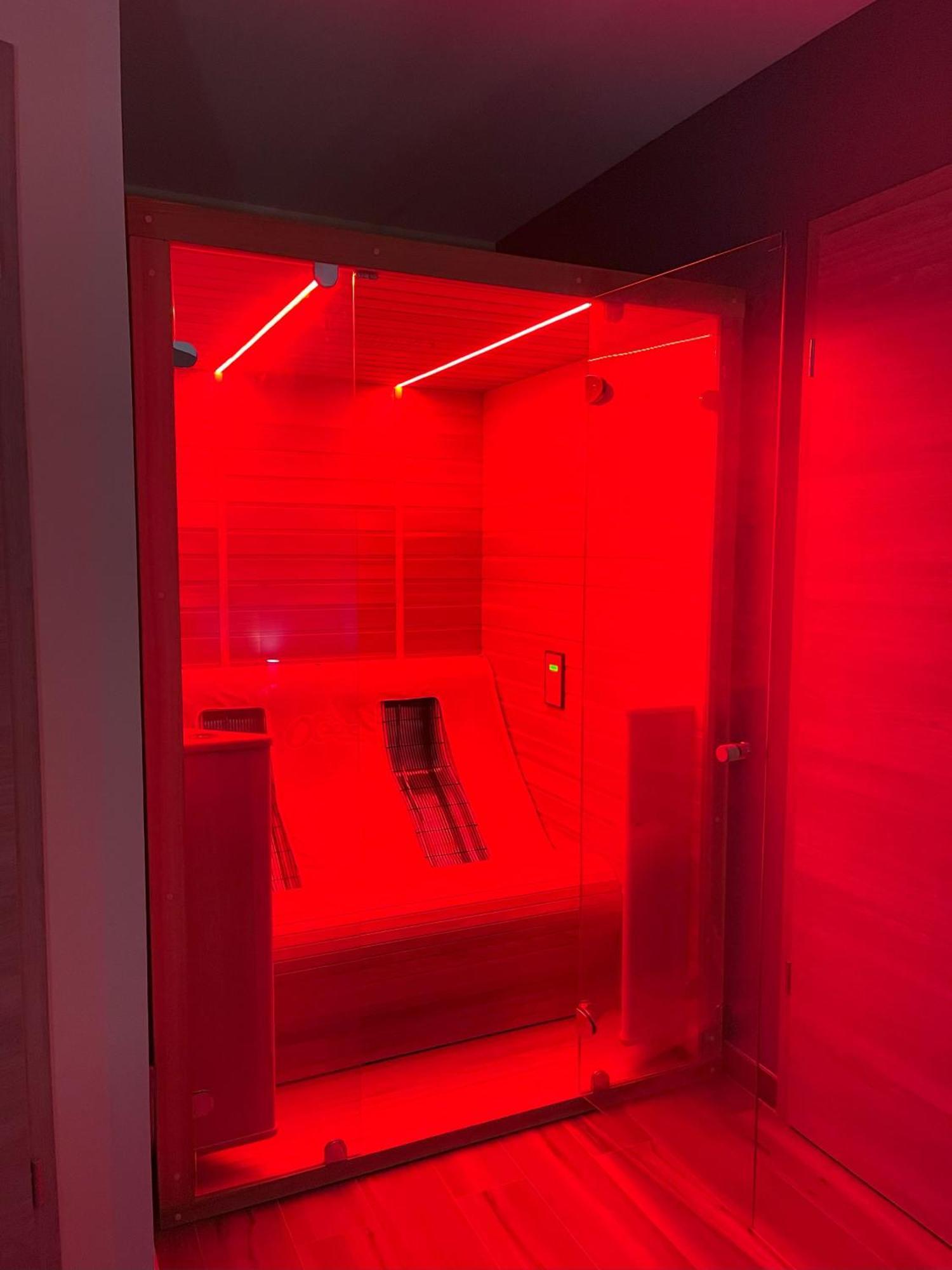 La Valentine Love Room Gites Des 3 Lavoirs Bourogne Экстерьер фото